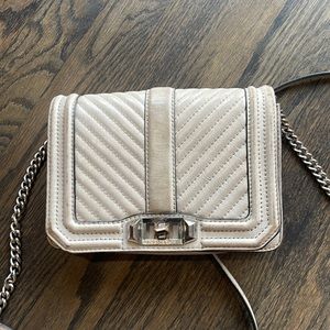 Extremely well used Rebecca Minkoff crossbody bag!!